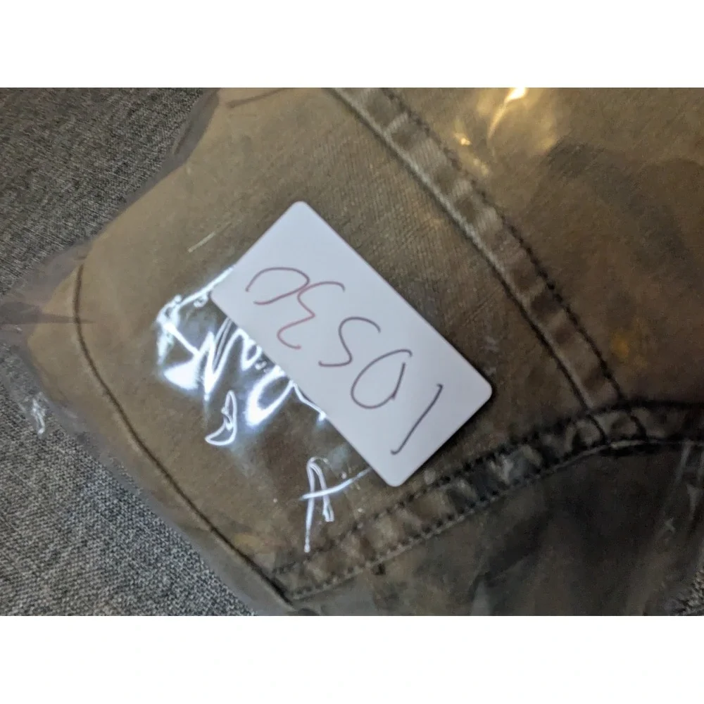 Vintage Levi's Men's‎ M Jacket Quilt Lined Heavy Old School Coat (Needs Repairs)
